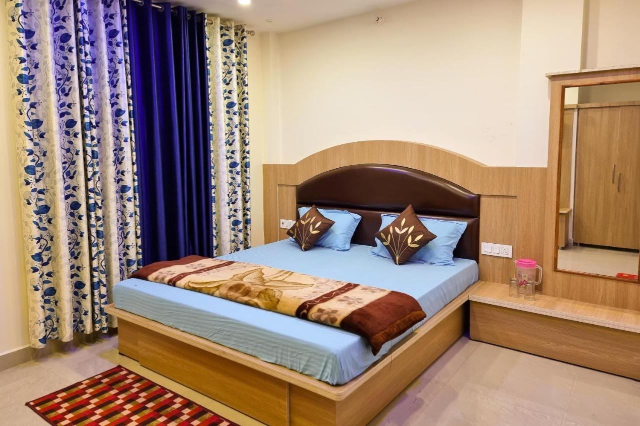 Mohan Home Stay Далхаузі Екстер'єр фото