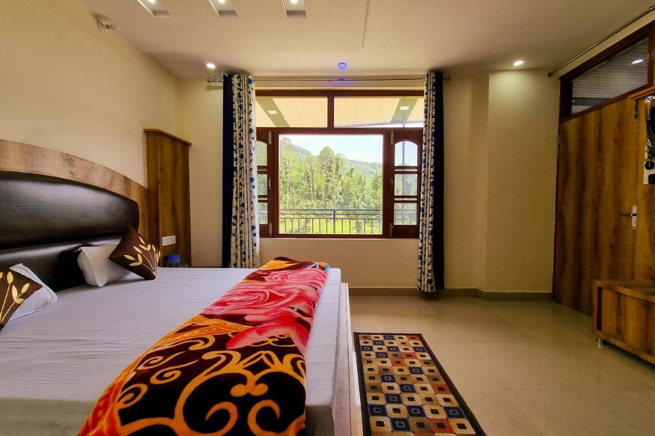 Mohan Home Stay Далхаузі Екстер'єр фото